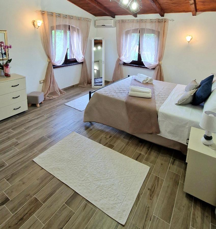 La Corte Liberty Rosa Иглесиас Экстерьер фото